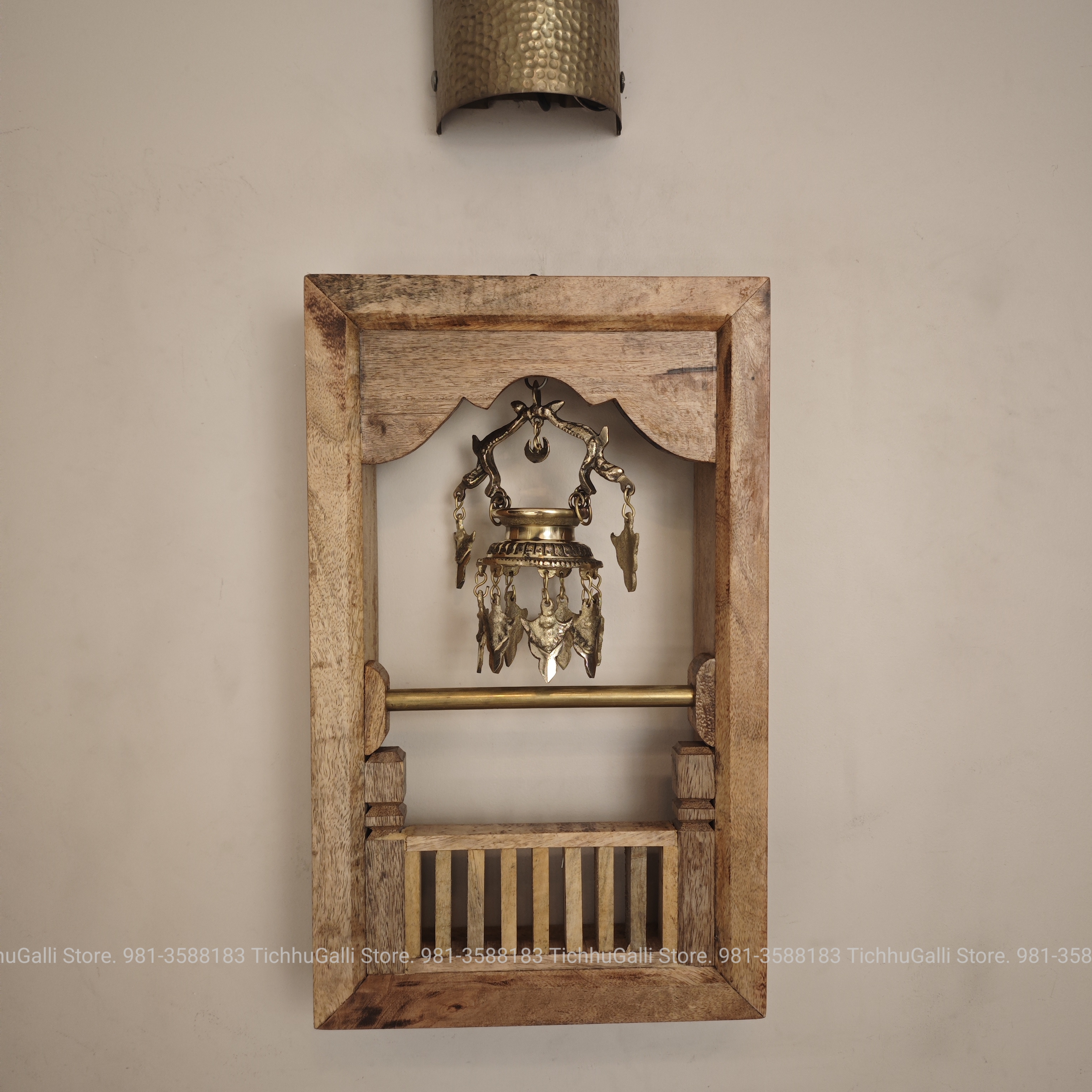 Normal Dalucha window brass handle 11x17